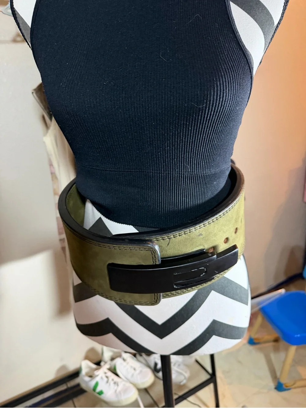 Rise Olive Green Leather Weightlifting Belt for Men - Support and Stability
